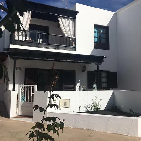 Las Gaviotas Holiday home *